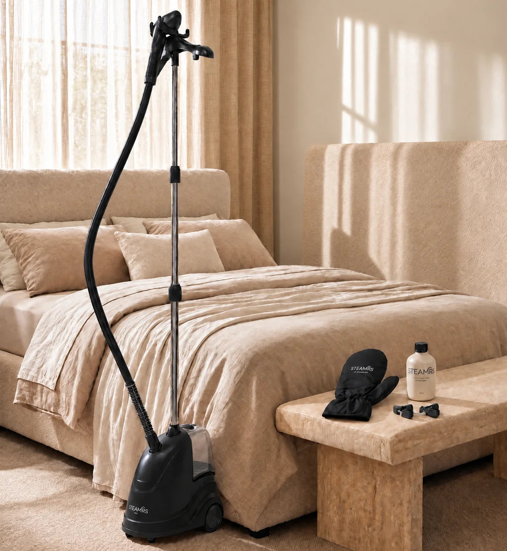 MIDI Garment Steamer — Black